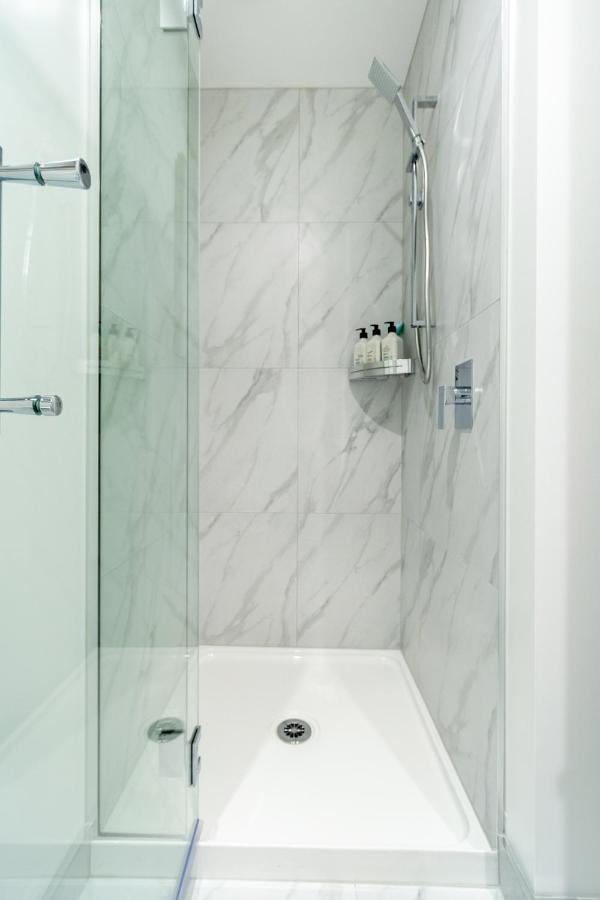 In The Heart Of It All: 2 Bed Cbd Townhouse Christchurch Exterior photo